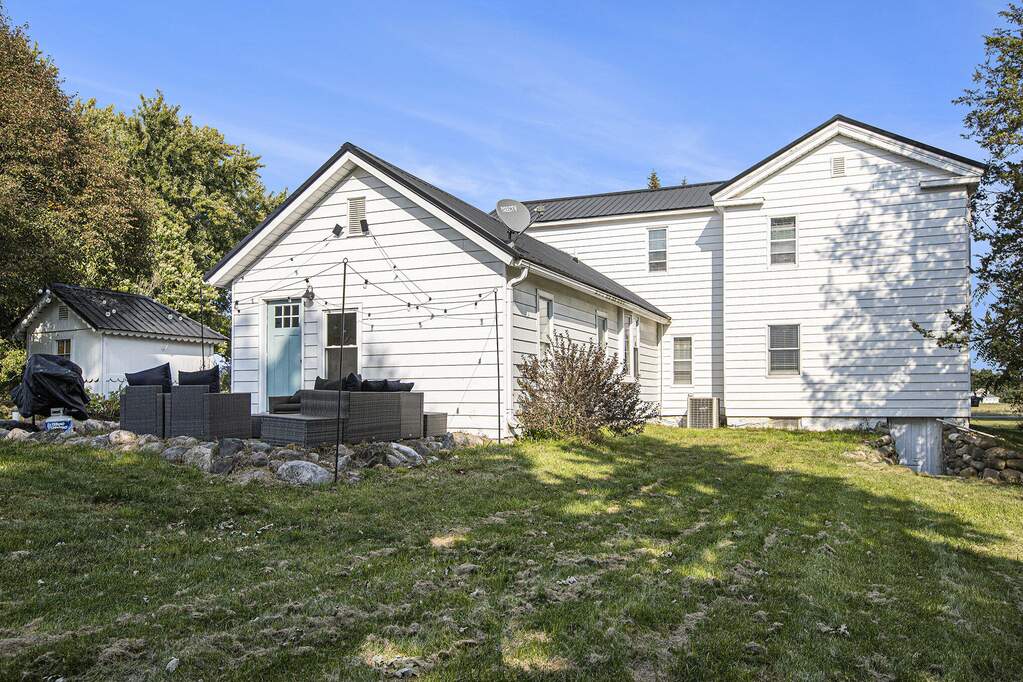 3 Bedroom Single Family Home/House's Image 24