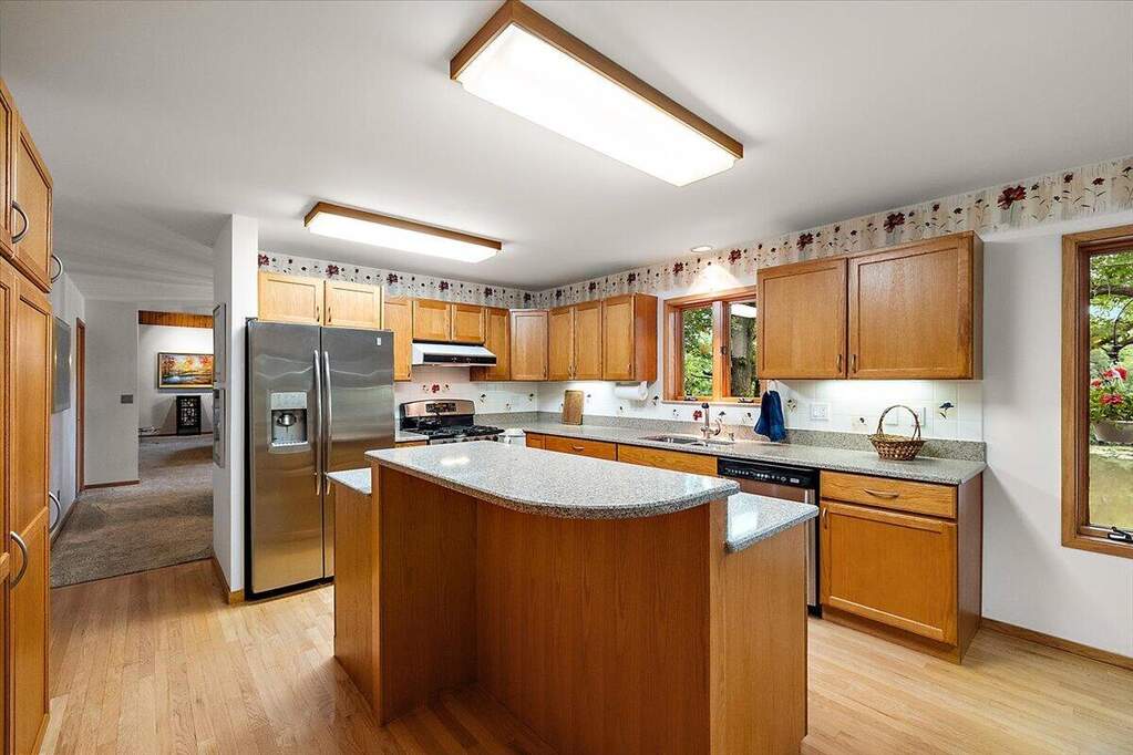 4 Bedroom Single Family Home/House's Image 22
