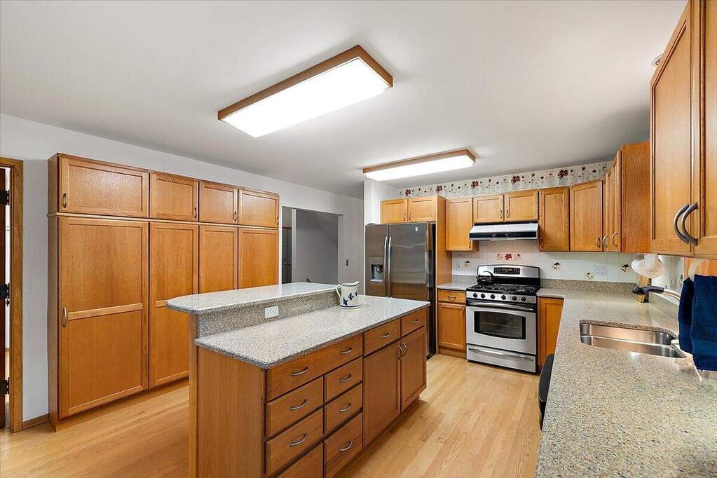 4 Bedroom Single Family Home/House's Image 23