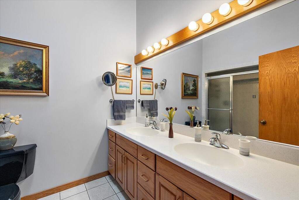 4 Bedroom Single Family Home/House's Image 29