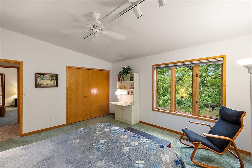 4 Bedroom Single Family Home/House's Image 35