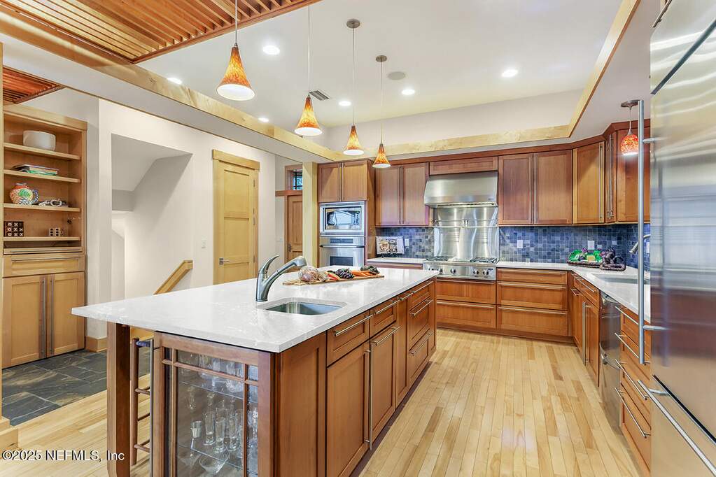 4 Bedroom Single Family Home/House's Image 11