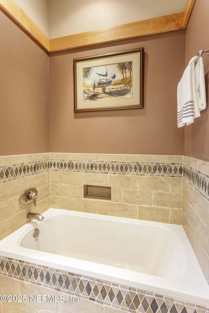 4 Bedroom Single Family Home/House's Image 35
