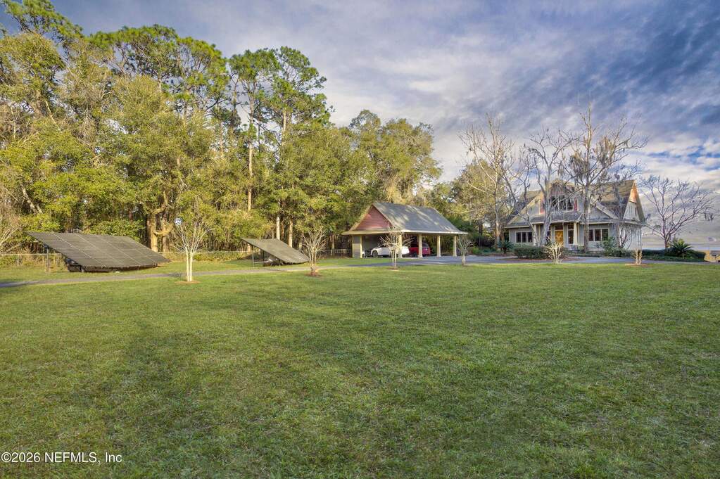 4 Bedroom Single Family Home/House's Image 5