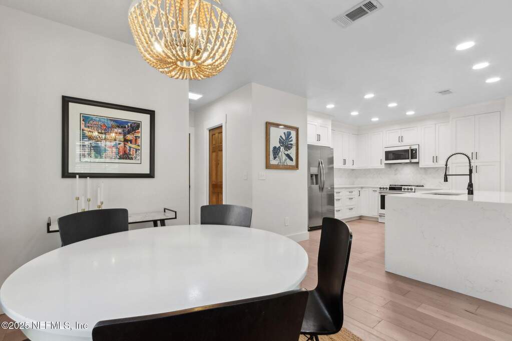 3 Bedroom Single Family Home/House's Image 15