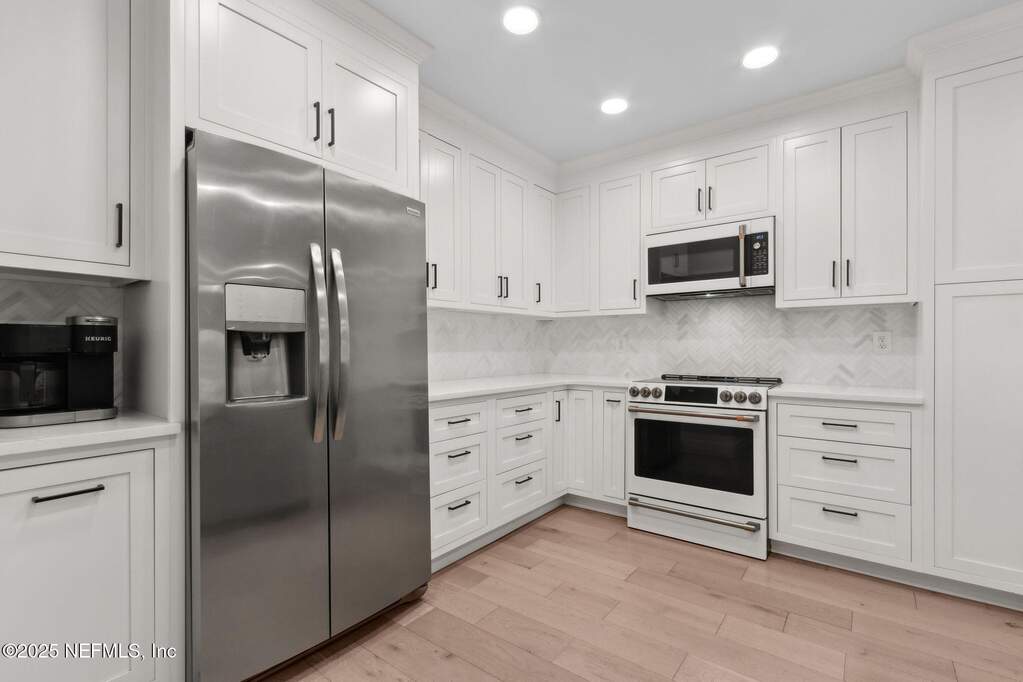 3 Bedroom Single Family Home/House's Image 16