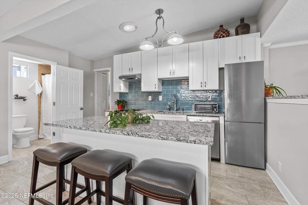4 Bedroom Single Family Home/House's Image 27