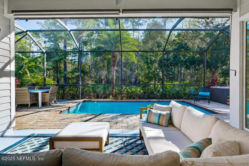 4 Bedroom Single Family Home/House's Image 27
