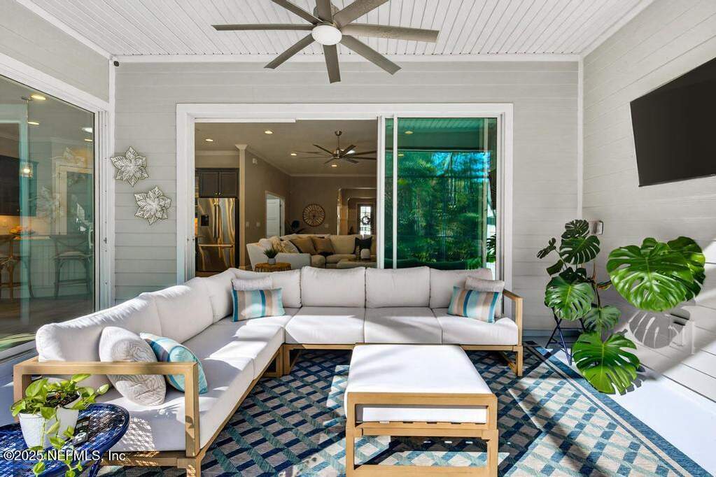 4 Bedroom Single Family Home/House's Image 28