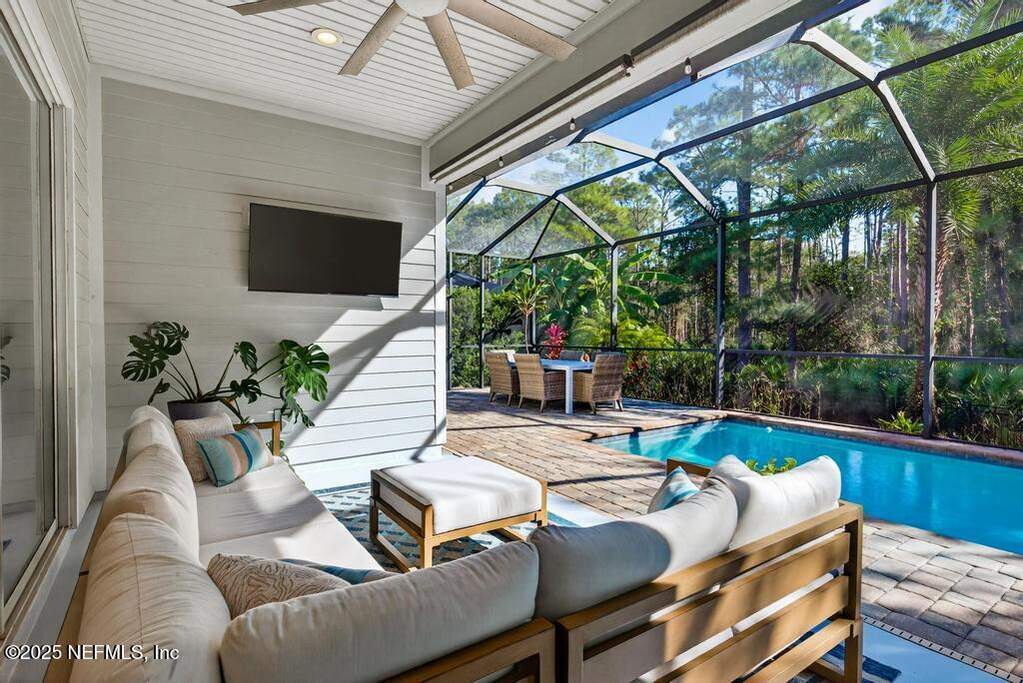 4 Bedroom Single Family Home/House's Image 30