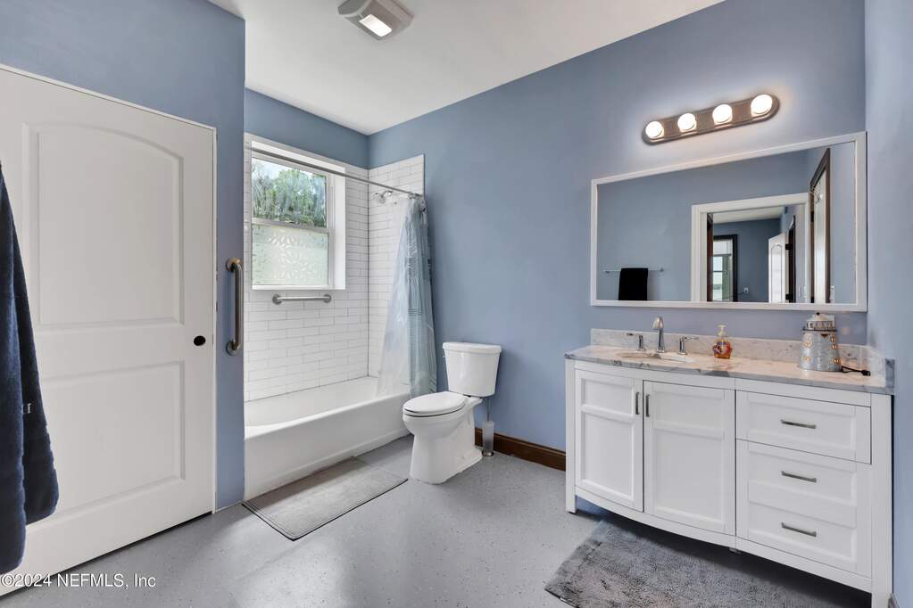 3 Bedroom Single Family Home/House's Image 69