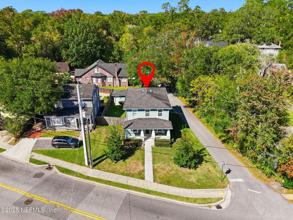 3 Bedroom Single Family Home/House's Image 42