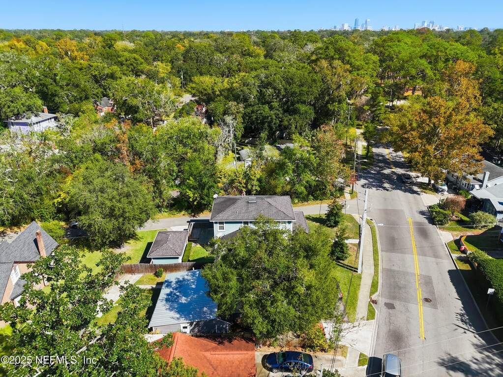 3 Bedroom Single Family Home/House's Image 47