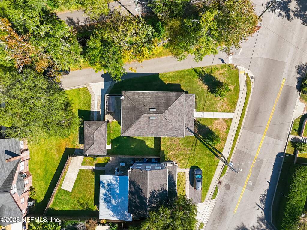 3 Bedroom Single Family Home/House's Image 48