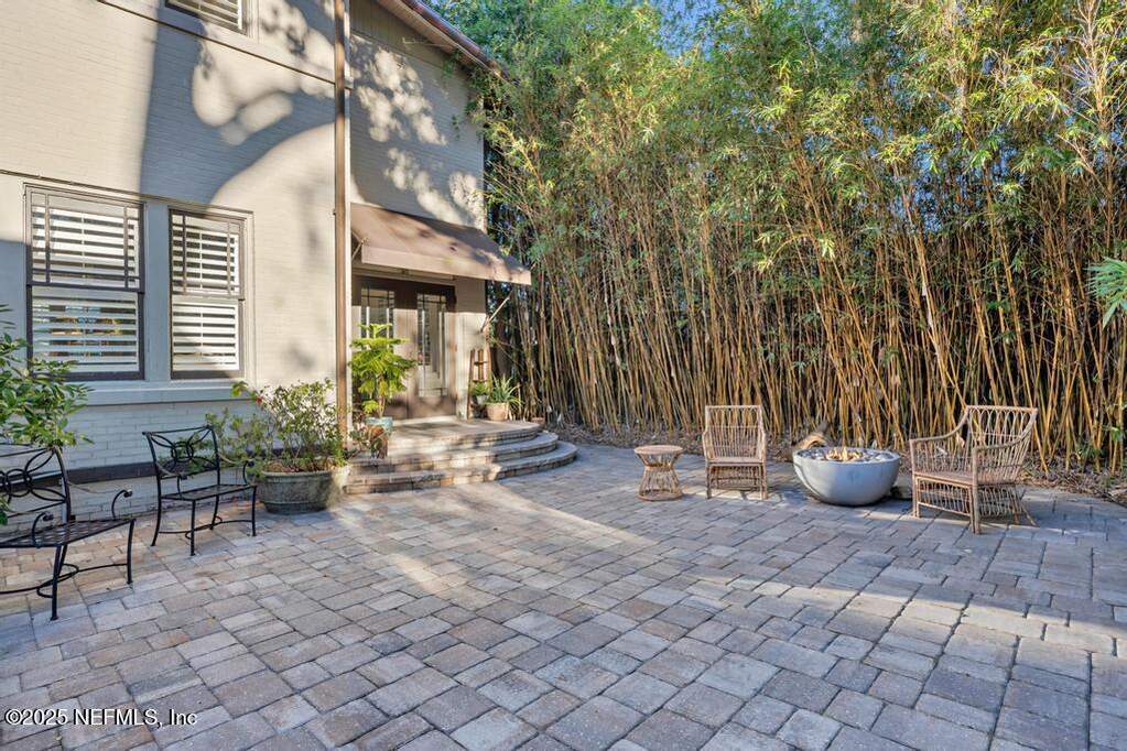 5 Bedroom Single Family Home/House's Image 70
