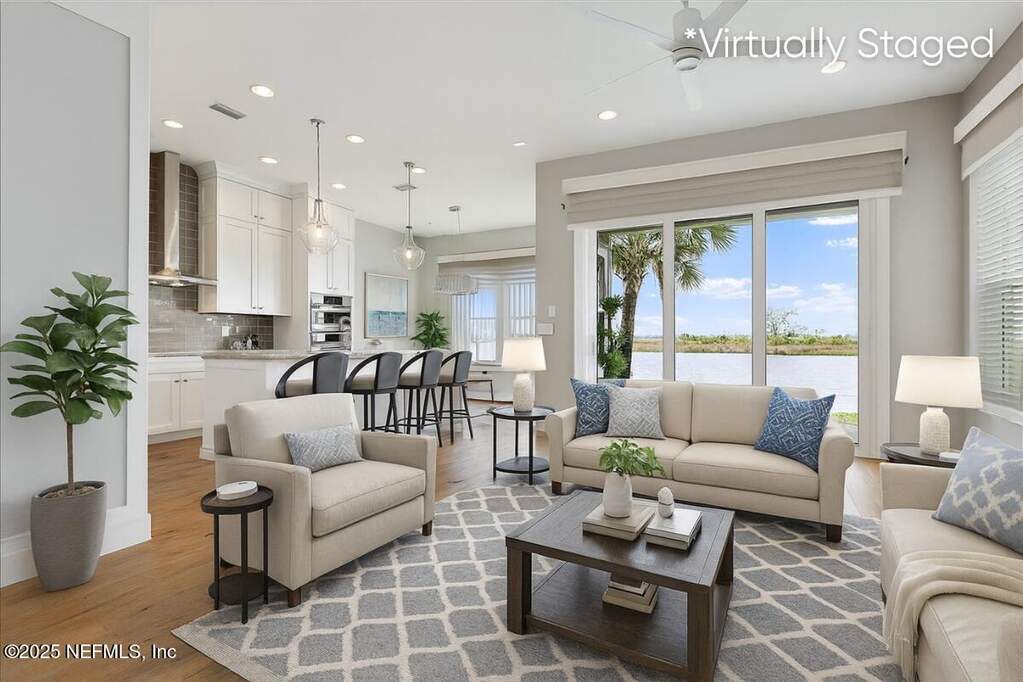 3 Bedroom Villa/Townhouse's Image 3