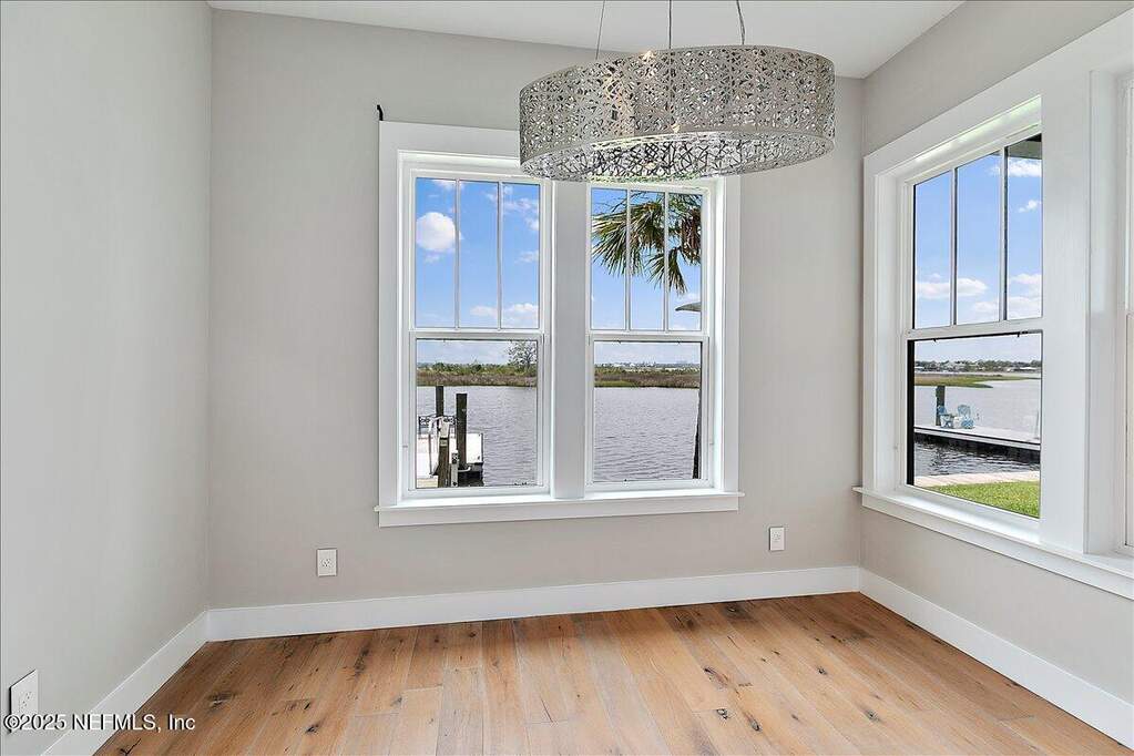 3 Bedroom Villa/Townhouse's Image 6