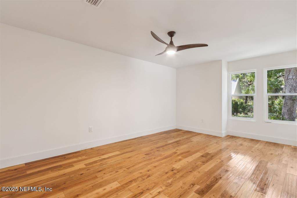 3 Bedroom Single Family Home/House's Image 31
