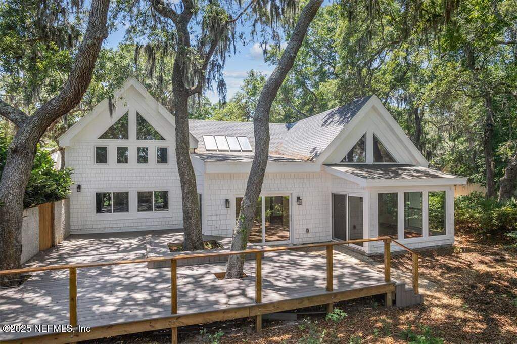 3 Bedroom Single Family Home/House's Image 43