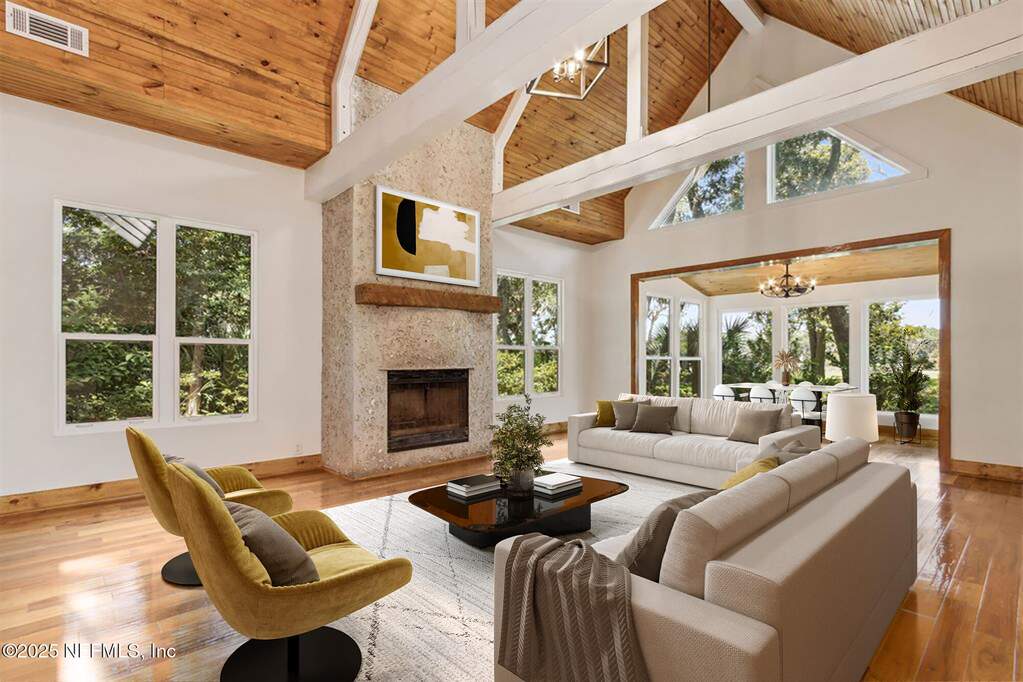 3 Bedroom Single Family Home/House's Image 5