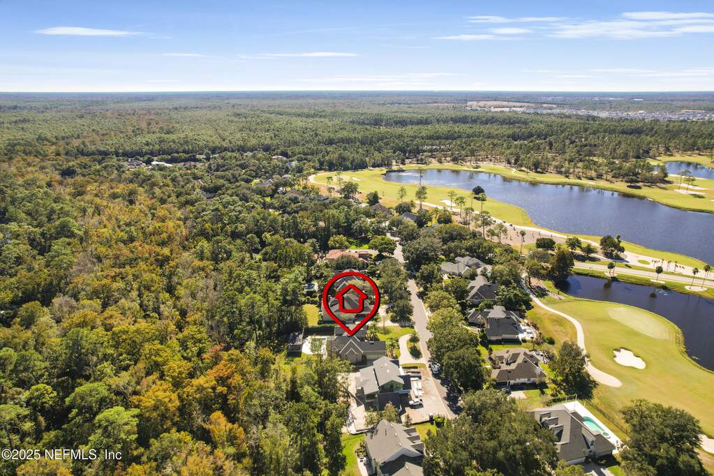 7 Bedroom Single Family Home/House's Image 81