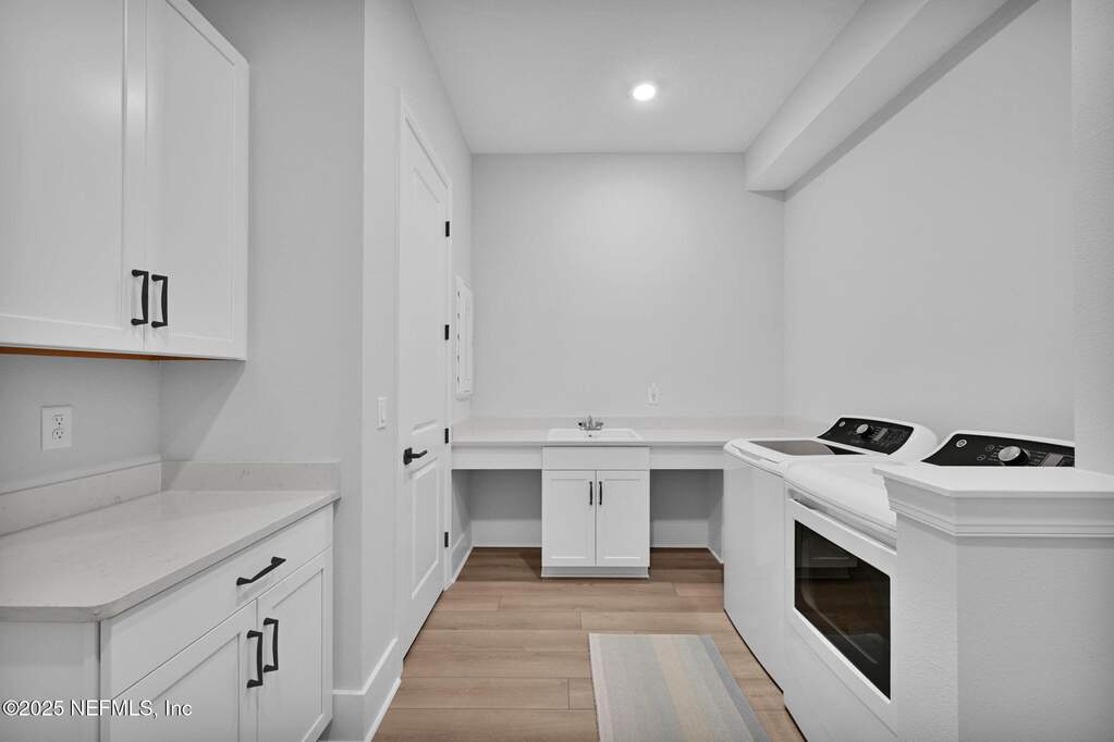 5 Bedroom Single Family Home/House's Image 30