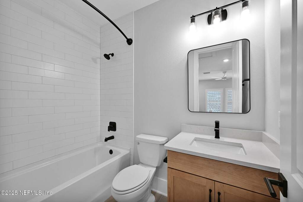 5 Bedroom Single Family Home/House's Image 42