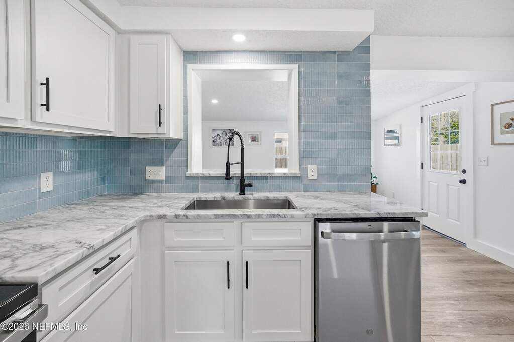 3 Bedroom Single Family Home/House's Image 12