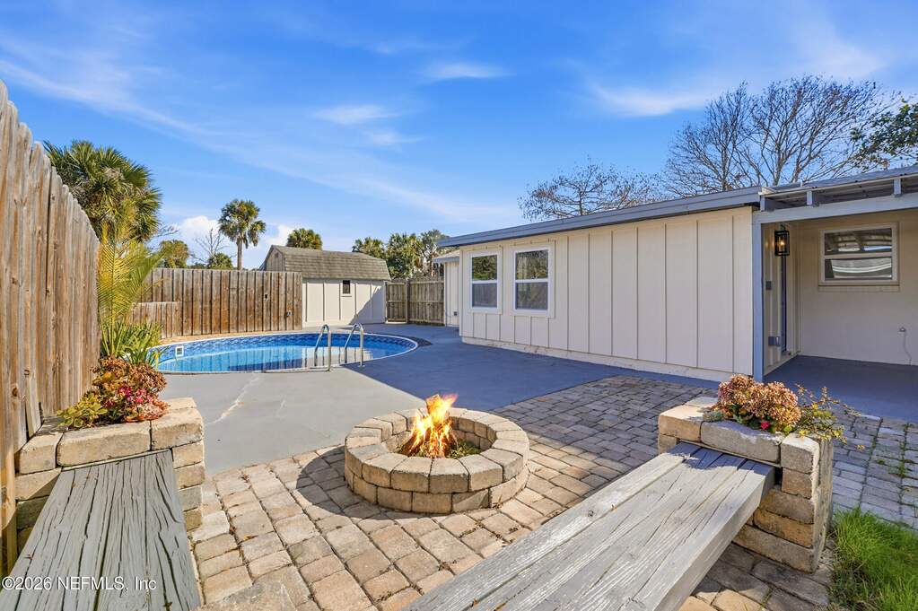 3 Bedroom Single Family Home/House's Image 33