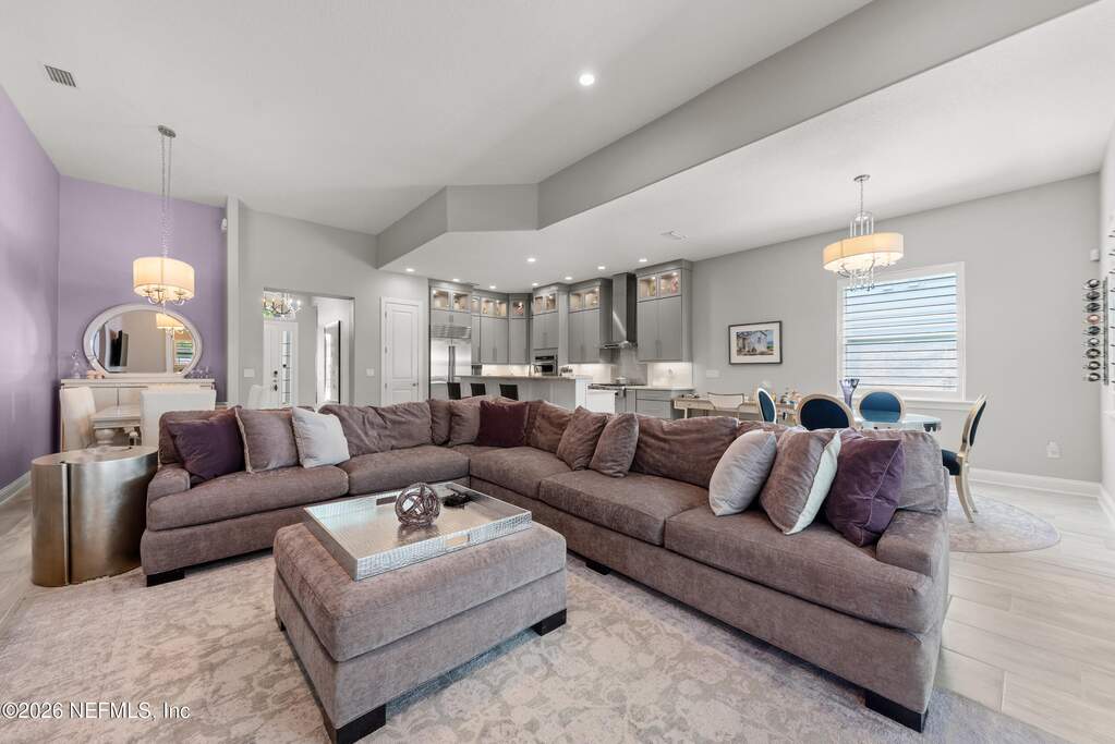 4 Bedroom Single Family Home/House's Image 11