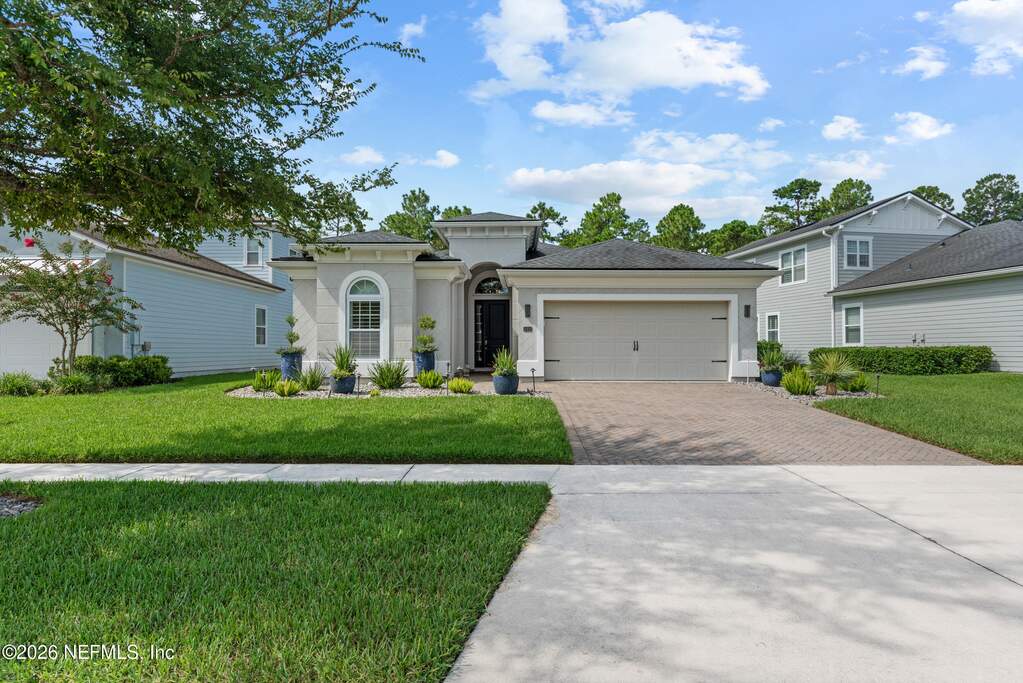 4 Bedroom Single Family Home/House's Image 32