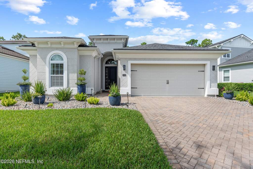 4 Bedroom Single Family Home/House's Image 38
