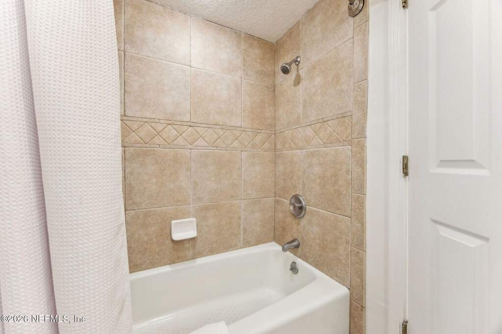 3 Bedroom Apartment/Flat's Image 37