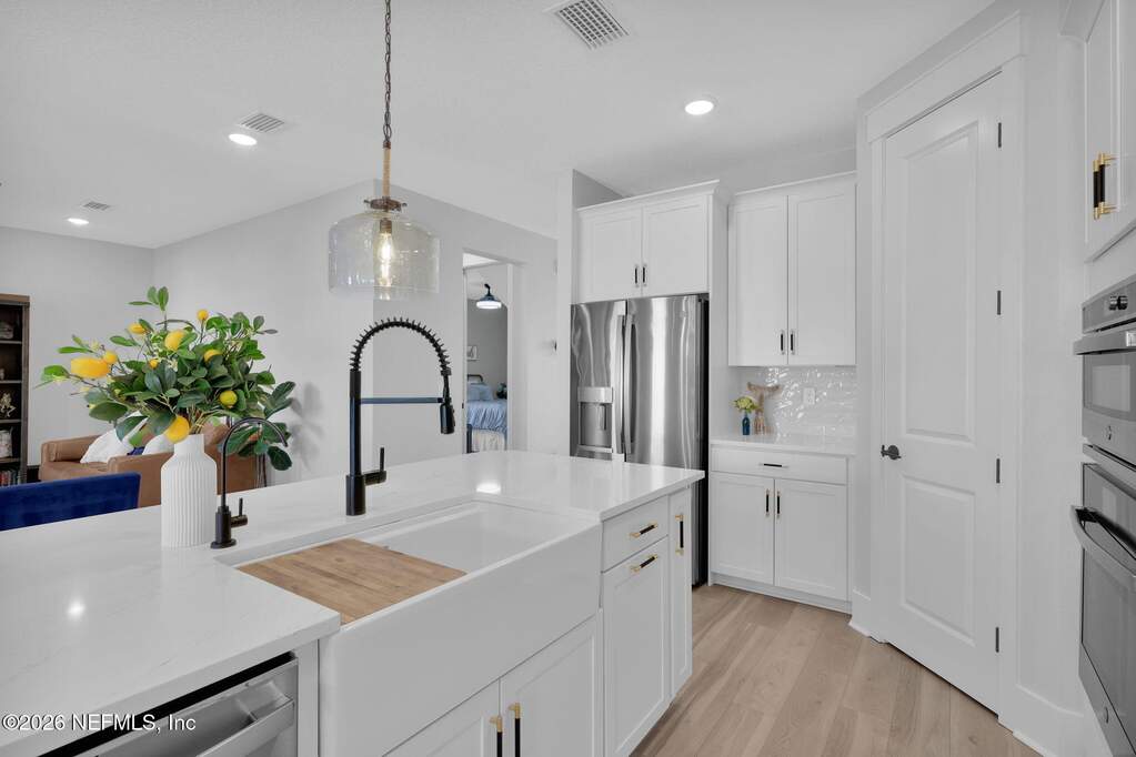 4 Bedroom Single Family Home/House's Image 8
