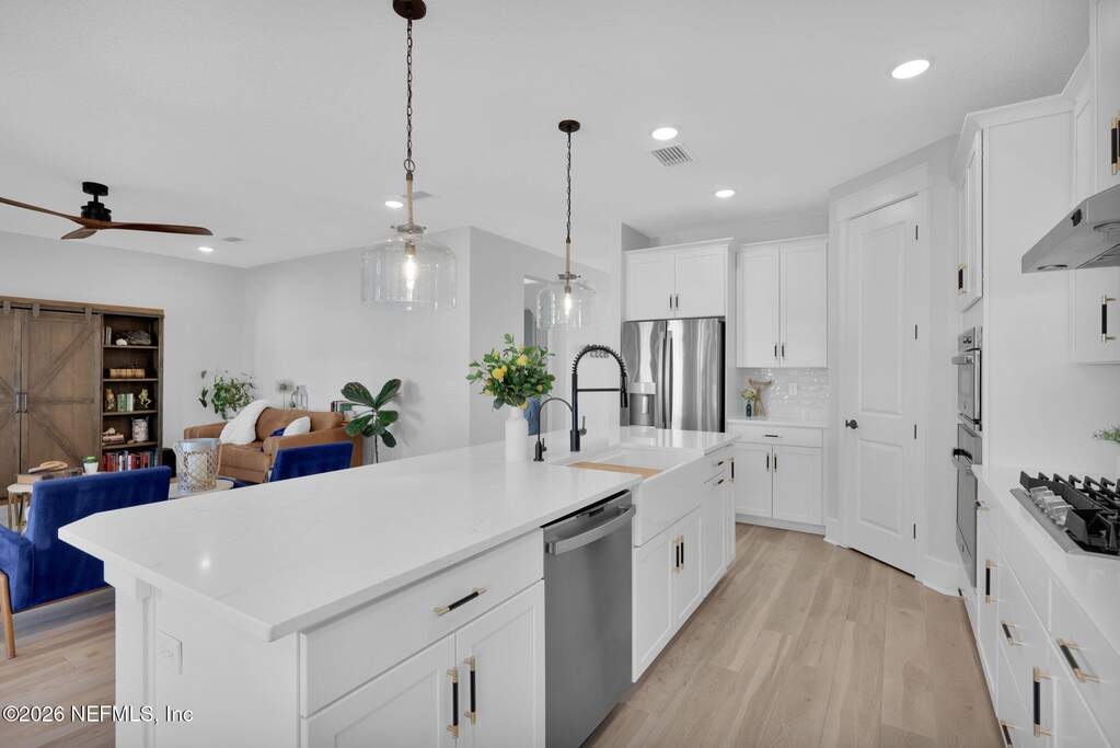 4 Bedroom Single Family Home/House's Image 9