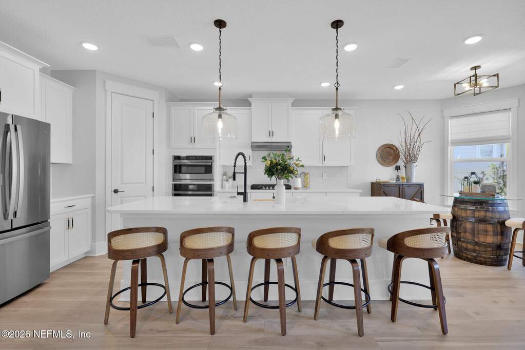 4 Bedroom Single Family Home/House's Image 5
