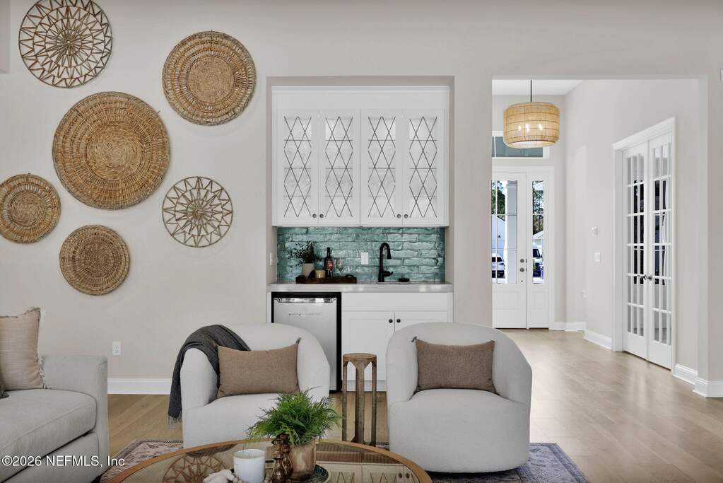 4 Bedroom Single Family Home/House's Image 9