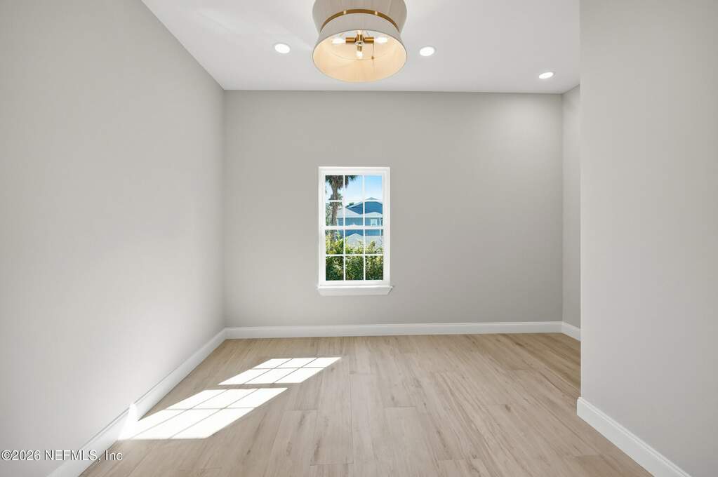 5 Bedroom Single Family Home/House's Image 65