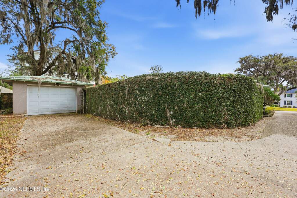 3 Bedroom Single Family Home/House's Image 9