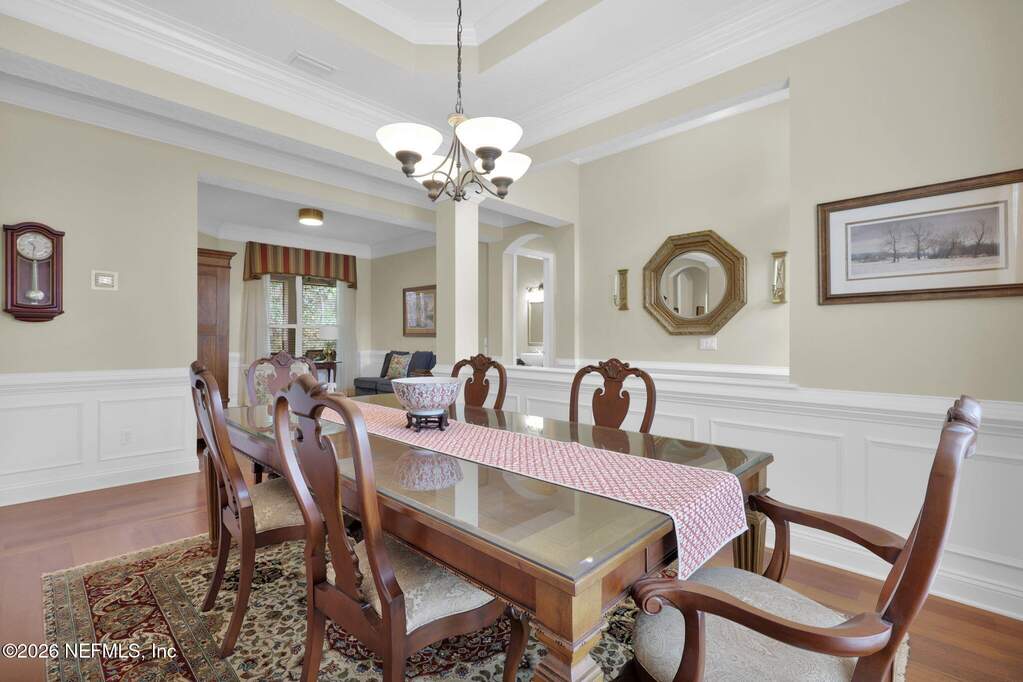 4 Bedroom Single Family Home/House's Image 5