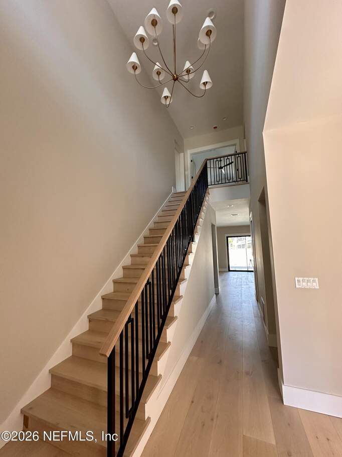 5 Bedroom Single Family Home/House's Image 7