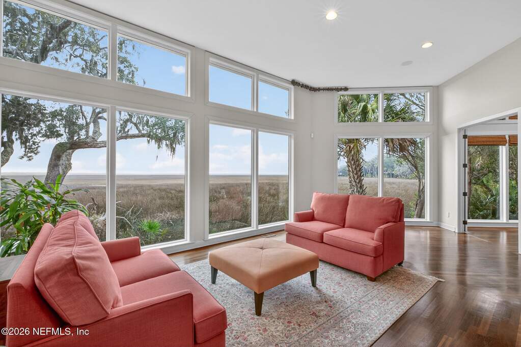3 Bedroom Single Family Home/House's Image 101