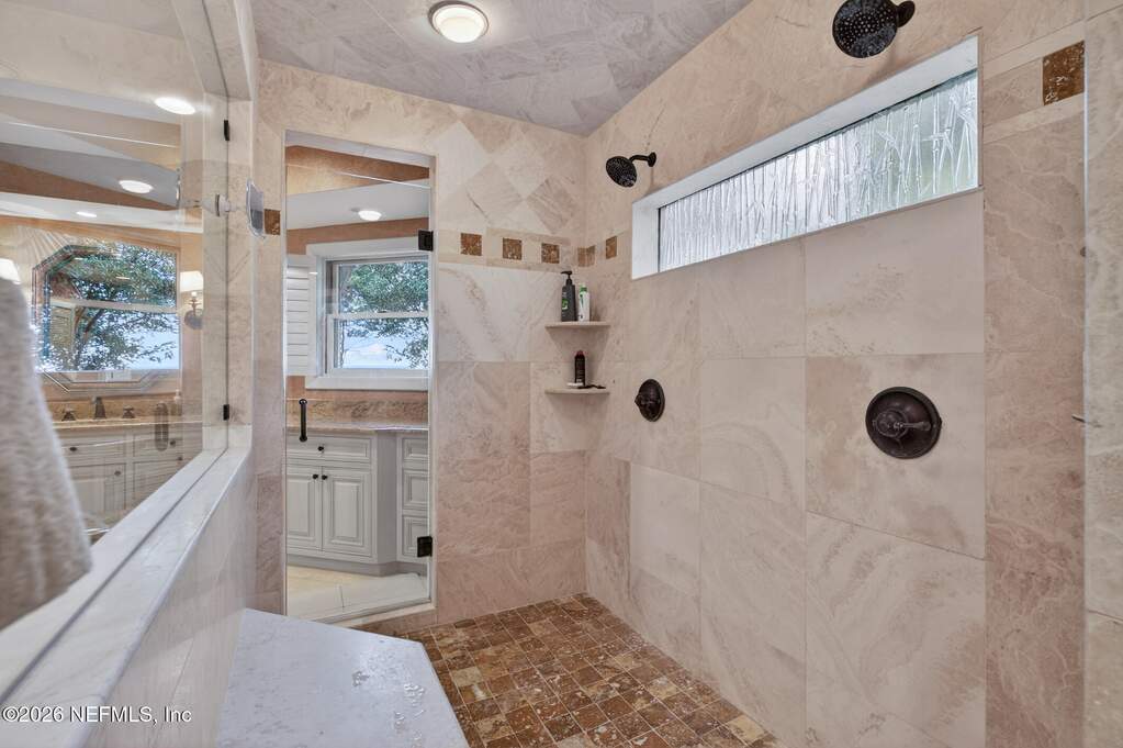 3 Bedroom Single Family Home/House's Image 123