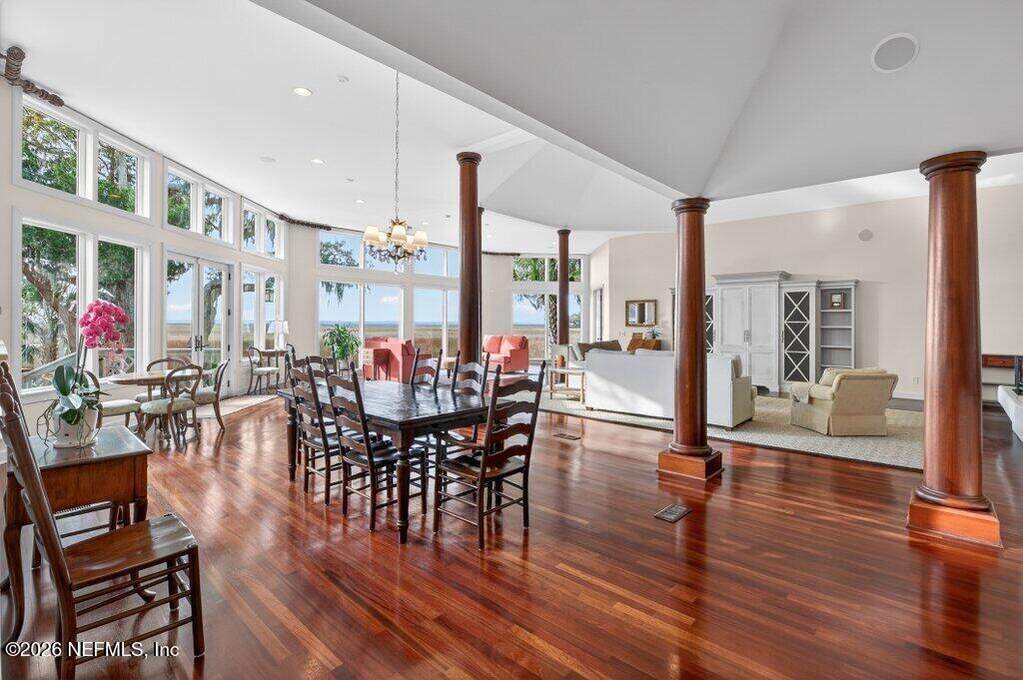 3 Bedroom Single Family Home/House's Image 193