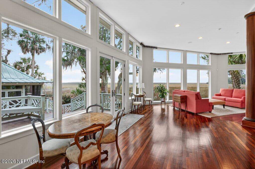3 Bedroom Single Family Home/House's Image 195