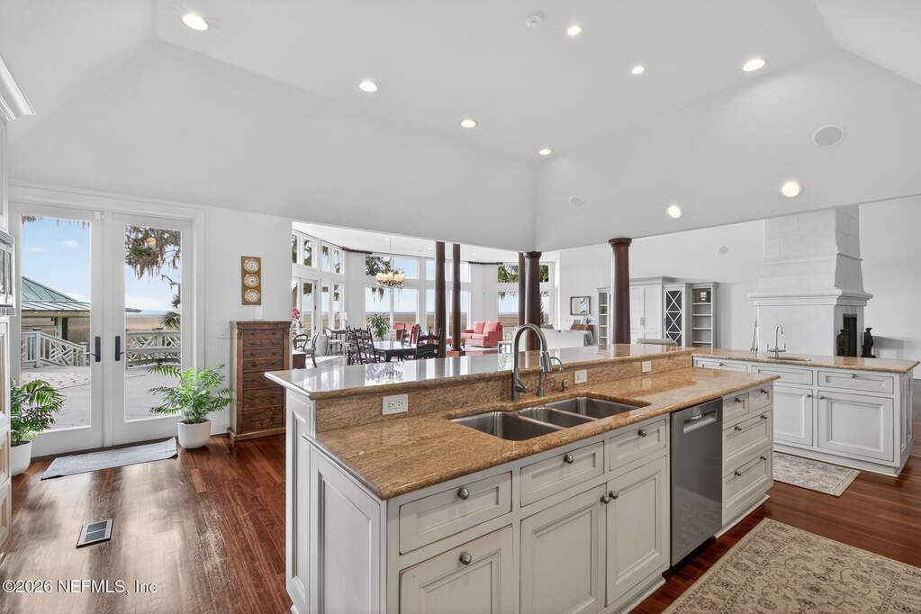 3 Bedroom Single Family Home/House's Image 60