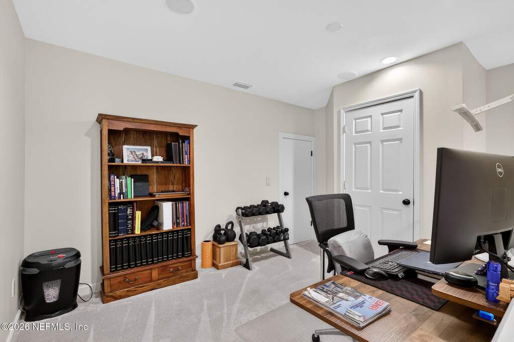 3 Bedroom Single Family Home/House's Image 74