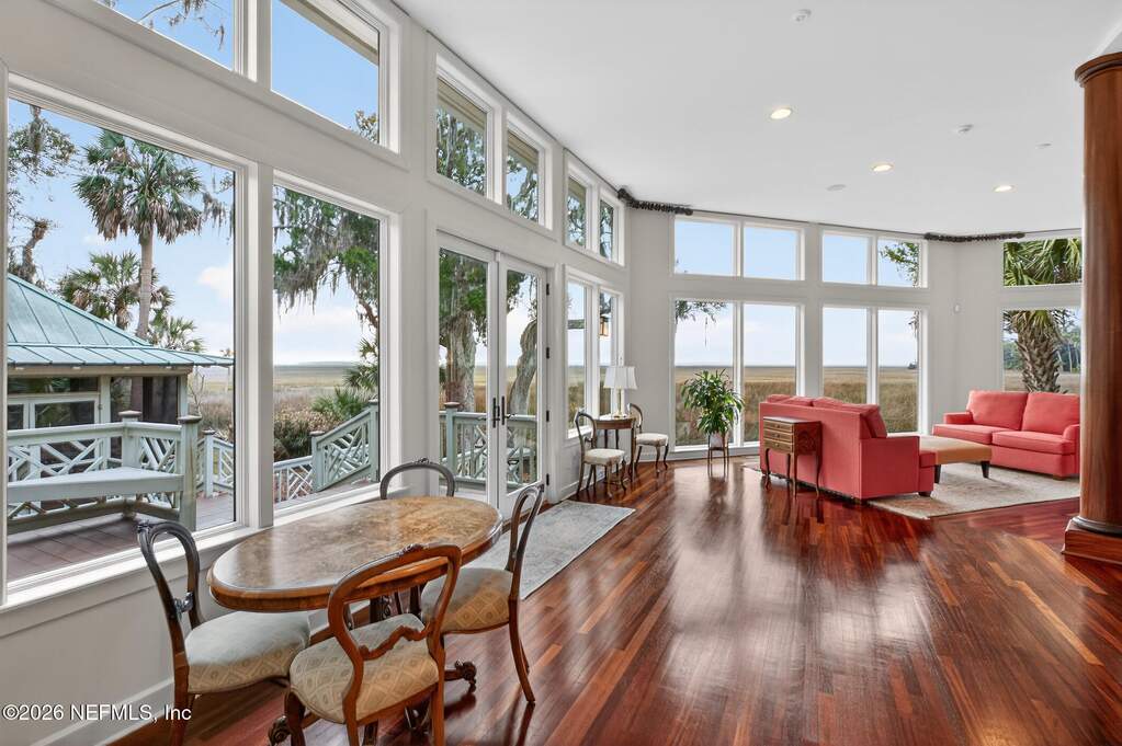 3 Bedroom Single Family Home/House's Image 83
