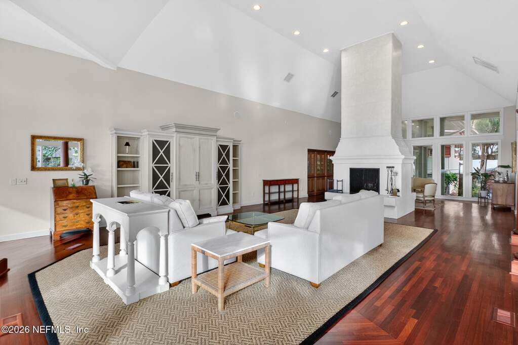 3 Bedroom Single Family Home/House's Image 86