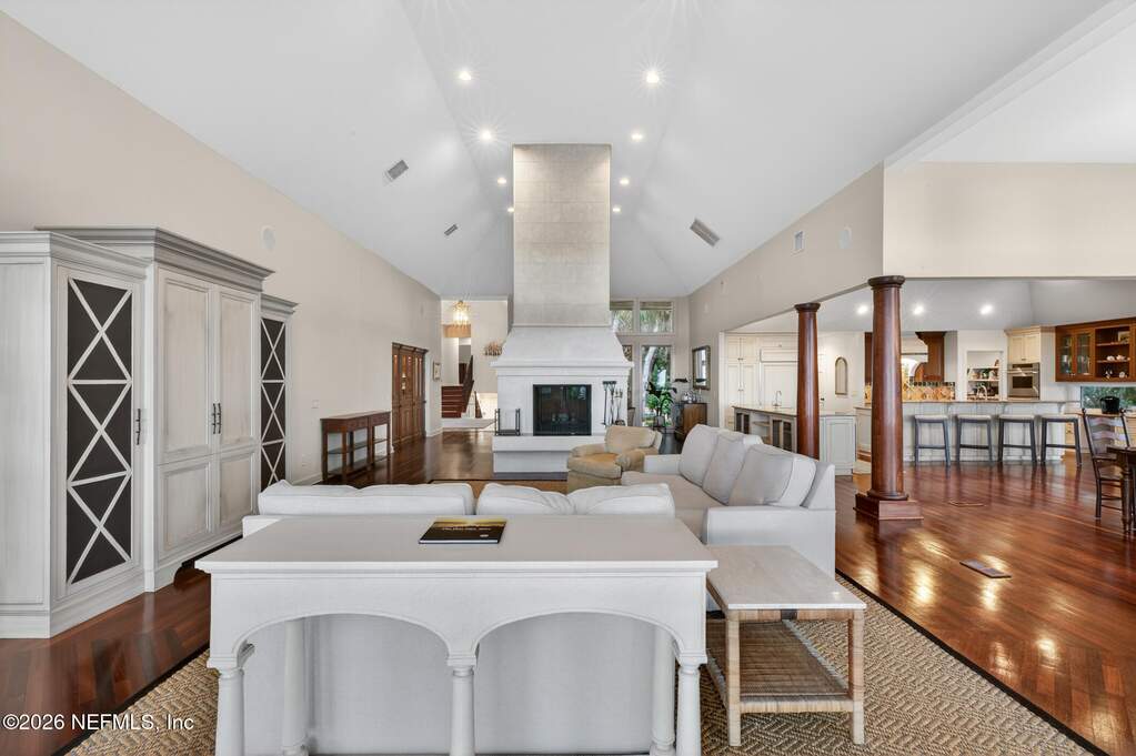 3 Bedroom Single Family Home/House's Image 92